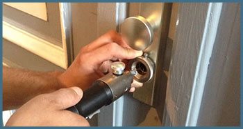 Safe Key Shop Brooklyn, NY 718-489-9805 Safe Key Shop Brooklyn, NY 718-489-9805